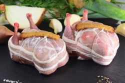 Caille au foie gras et pain d'épices